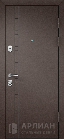 Фото «Входная металлическая уличная дверь с шумоизоляцией внутри ламинат цвет орех №5»